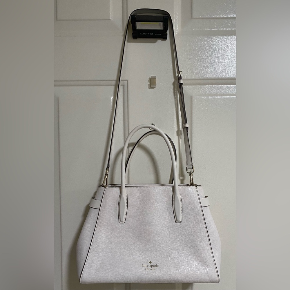 Kate Spade ♠️ Lucia Medium Crossbody Leather Satchel in Parchment (White) - Picture 4 of 17